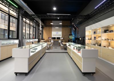 L’ESPERIENZA INIZIA QUI